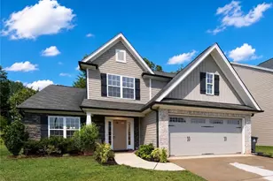 1460 Land Grv Dr, Kernersville, NC 27284 - Photo 1