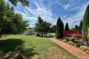 1104 Spring Meadow Dr, Woodleaf, NC 27054 - Photo 7