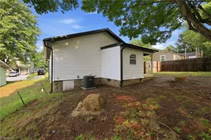 503 Reid St, Thomasville, NC 27360 - Photo 7