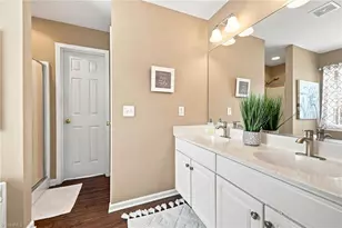 4020 Maid Marion Ct, Jamestown, NC 27282 - Photo 19