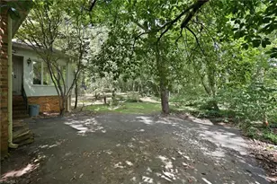 1310 Westridge Rd, Greensboro, NC 27410 - Photo 41