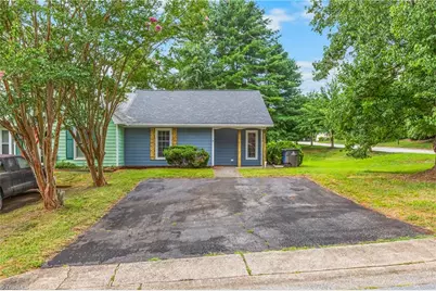 1870 Lantana Drive, Winston-Salem, NC 27103 - Photo 5