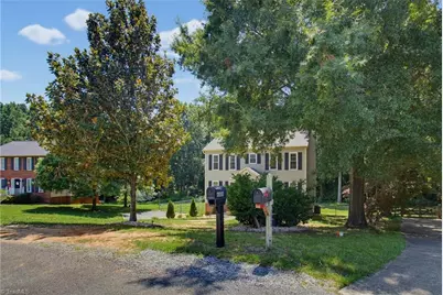6013 Stone Bluff Drive, Clemmons, NC 27012 - Photo 3