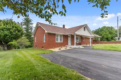 290 Riverview Drive, Sparta, NC 28675 - Photo 11