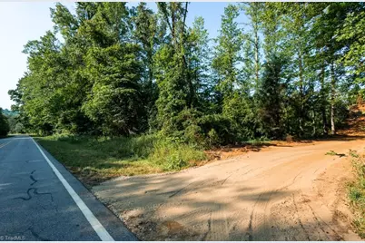 000 Baker Crossroad Road, Reidsville, NC 27320 - Photo 3