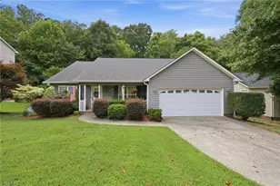 2109 Priya St, Thomasville, NC 27360 - Photo 1