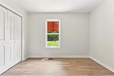 5006 Beale Avenue, Greensboro, NC 27407 - Photo 23