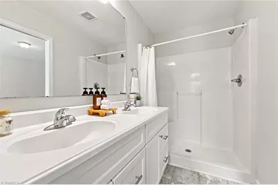 5006 Beale Avenue, Greensboro, NC 27407 - Photo 7