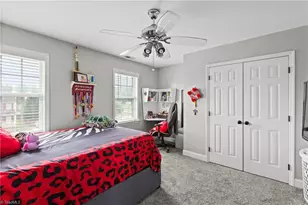 1005 Lisa Run Dr, Kernersville, NC 27284 - Photo 29