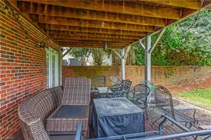 1005 Lisa Run Dr, Kernersville, NC 27284 - Photo 39
