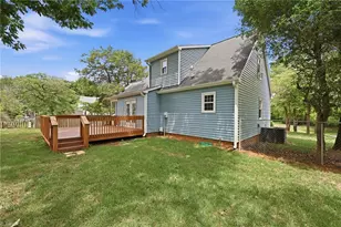 100 Edinborough Dr, Mebane, NC 27302 - Photo 21
