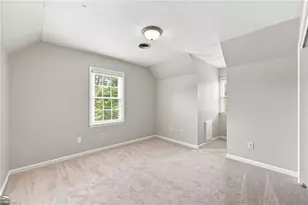 100 Edinborough Dr, Mebane, NC 27302 - Photo 17