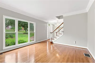 5412 Kingsbridge Road, Winston-Salem, NC 27103 - Photo 11