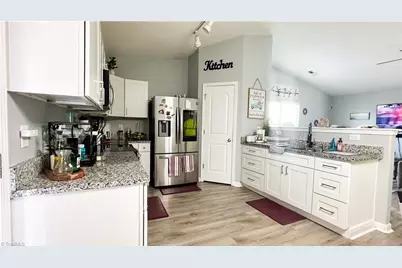 535 Clear Meadow Drive, Winston-Salem, NC 27107 - Photo 5