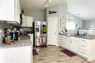 535 Clear Meadow Dr, Winston-Salem, NC 27107 - Photo 5