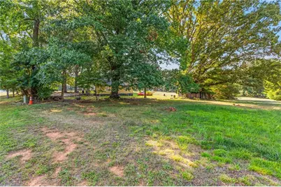 833 Nc Highway 150 W, Greensboro, NC 27455 - Photo 15