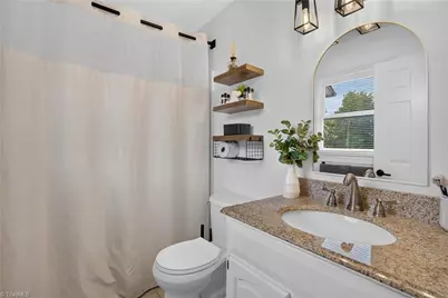 2305 Kingwood Court, High Point, NC 27265 - Photo 13