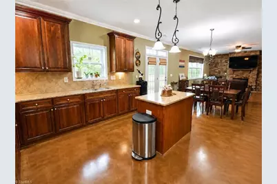4617 Dry Creek Court, High Point, NC 27265 - Photo 9