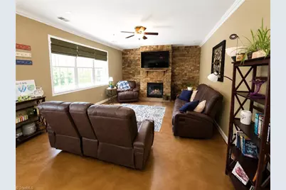 4617 Dry Creek Court, High Point, NC 27265 - Photo 11