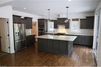 6012 Thistle Trace, Greensboro, NC 27410 - Photo 9