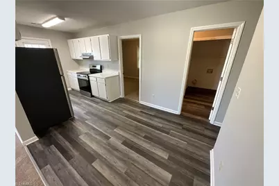 2413 Robbins Street, High Point, NC 27263 - Photo 11