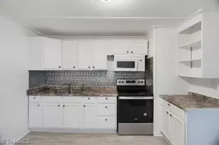 2831 Trent St, Winston-Salem, NC 27127 - Photo 9