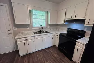 115 Cox Ave, Thomasville, NC 27360 - Photo 5