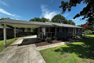 2003 Urban Dr, Greensboro, NC 27403 - Photo 3