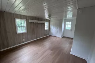 435 Lawrence St, Eden, NC 27288 - Photo 15