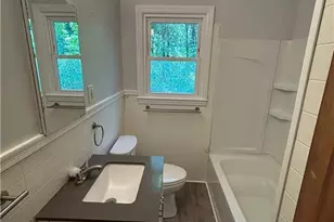 4403 Edgemore Rd, Greensboro, NC 27455 - Photo 11