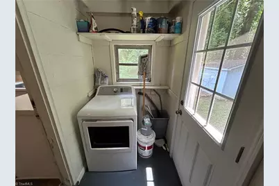 4403 Edgemore Road, Greensboro, NC 27455 - Photo 21