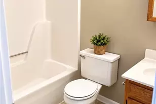 3212 Westbury Dr, Jamestown, NC 27282 - Photo 9
