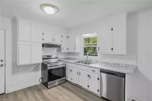 324 Stewart Rd SE, Winston-Salem, NC 27107 - Photo 3