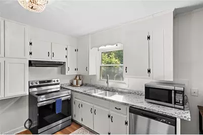 324 Stewart Road SE, Winston-Salem, NC 27107 - Photo 9