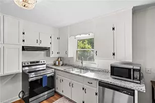 324 Stewart Rd SE, Winston-Salem, NC 27107 - Photo 9