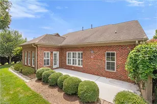 5551 Foxgate Cir, Winston-Salem, NC 27106 - Photo 31