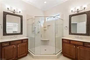 5551 Foxgate Cir, Winston-Salem, NC 27106 - Photo 21