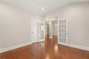 5551 Foxgate Cir, Winston-Salem, NC 27106 - Photo 9