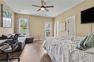 3932 Tarrant Trace Cir, High Point, NC 27265 - Photo 17