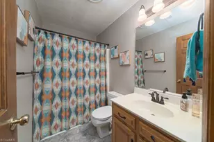 204 Linville Springs Rd, Kernersville, NC 27284 - Photo 25
