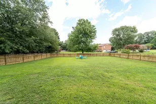 204 Linville Springs Rd, Kernersville, NC 27284 - Photo 35