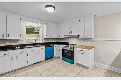 1432 N Nc Highway 87, Elon, NC 27244 - Photo 9