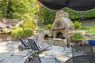 716 Dover Rd, Greensboro, NC 27408 - Photo 37