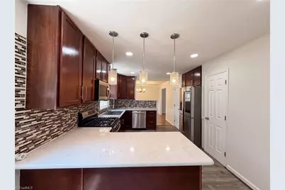 800 Edinburgh Drive, Jamestown, NC 27282 - Photo 13