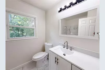 800 Edinburgh Drive, Jamestown, NC 27282 - Photo 21
