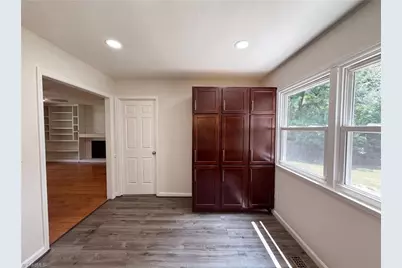 800 Edinburgh Drive, Jamestown, NC 27282 - Photo 11