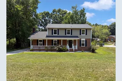 800 Edinburgh Drive, Jamestown, NC 27282 - Photo 1