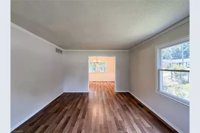 800 Edinburgh Drive, Jamestown, NC 27282 - Photo 7