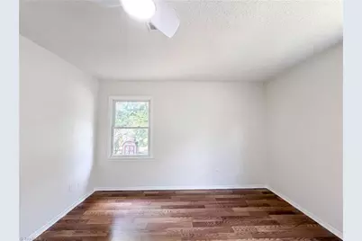 800 Edinburgh Drive, Jamestown, NC 27282 - Photo 17