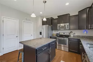 403 Fairway Dr, Mebane, NC 27302 - Photo 15